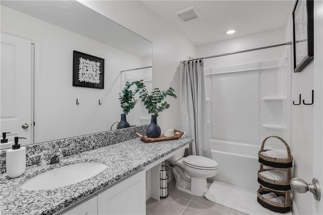 15050 Caspian Tern CT 103, North Fort Myers, FL 33917