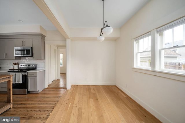 202 FREDERICK ST, Fredericksburg, VA 22401