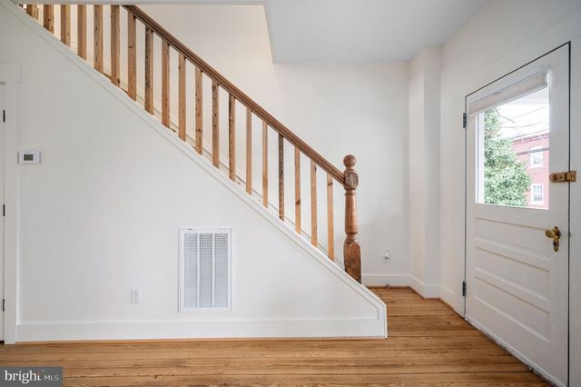 202 FREDERICK ST, Fredericksburg, VA 22401