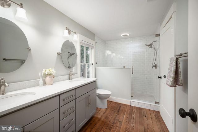 202 FREDERICK ST, Fredericksburg, VA 22401