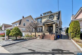 1021 Edgewood Lane, Fort Lee, NJ 07024