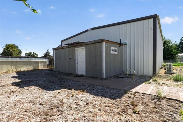 2801 Stagecoach Street, Bakersfield, CA 93314
