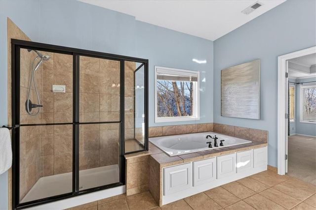 5628 W 144th Street, Overland Park, KS 66223