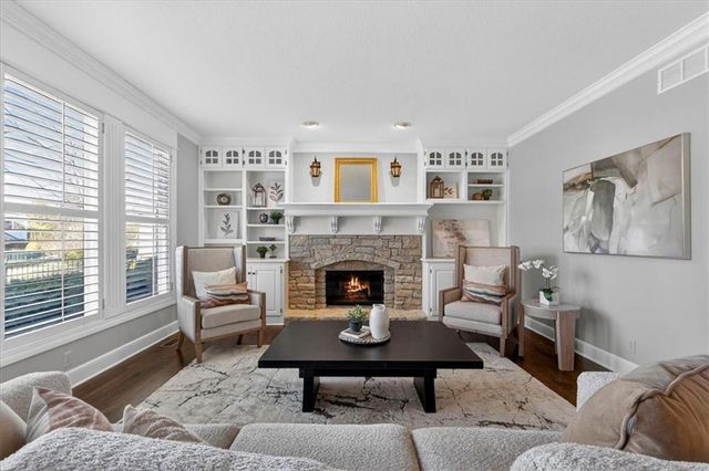 5628 W 144th Street, Overland Park, KS 66223