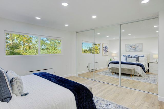5499 Paseo Del Lago W 2D, Laguna Woods, CA 92637