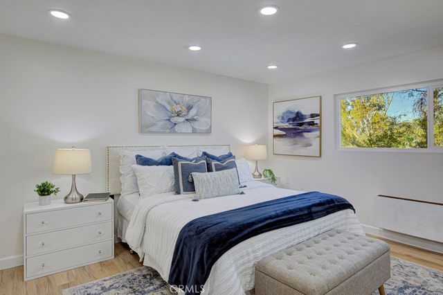 5499 Paseo Del Lago W 2D, Laguna Woods, CA 92637