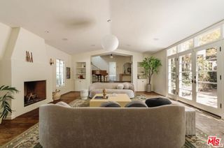 1990 Rose Villa Street, Pasadena, CA 91107