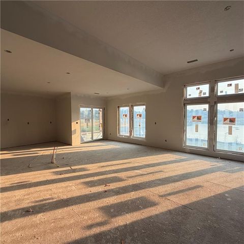2339 Foxtail Drive, Kearney, MO 64060