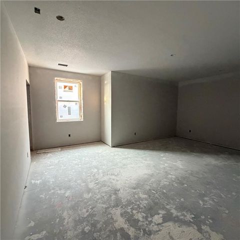 2339 Foxtail Drive, Kearney, MO 64060