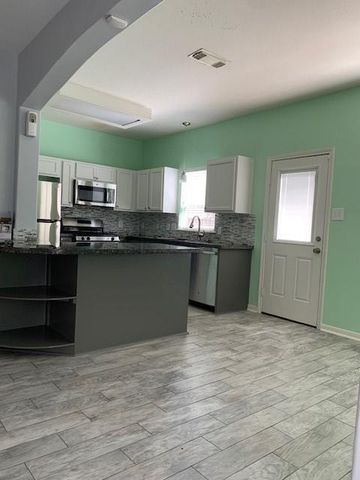 6018 Yorktown Meadow Lane, Houston, TX 77084