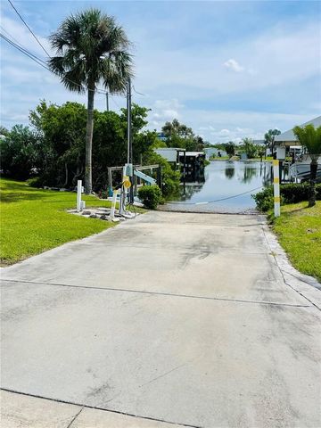 177 4TH STREET W, Palmetto, FL 34221
