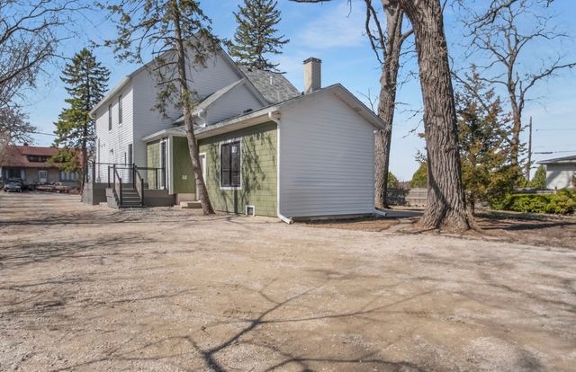 217 W Main Street, Lake Zurich, IL 60047