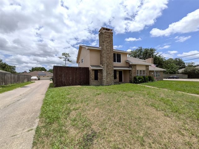 3302 Townbluff Place, Plano, TX 75023