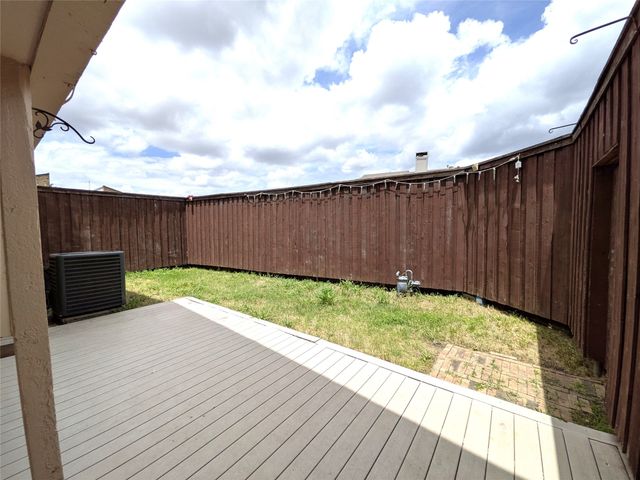 3302 Townbluff Place, Plano, TX 75023