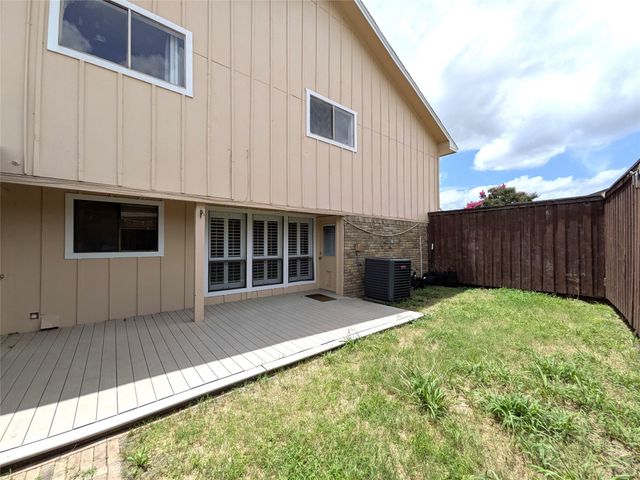 3302 Townbluff Place, Plano, TX 75023
