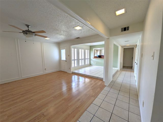 3302 Townbluff Place, Plano, TX 75023