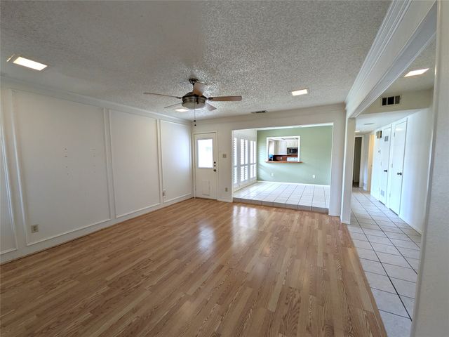 3302 Townbluff Place, Plano, TX 75023