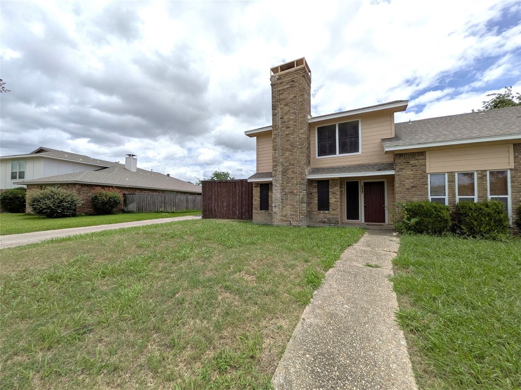 3302 Townbluff Place, Plano, TX 75023
