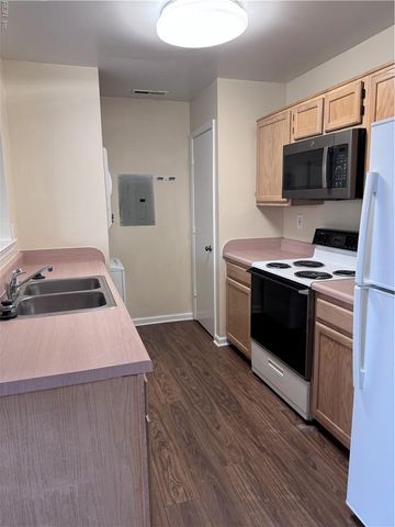 5252 Bardith CIR, Virginia Beach, VA 23455