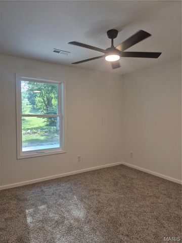 125 Anna Avenue, Godfrey, IL 62035