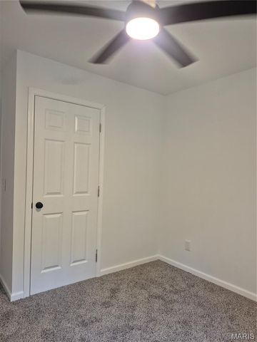 125 Anna Avenue, Godfrey, IL 62035