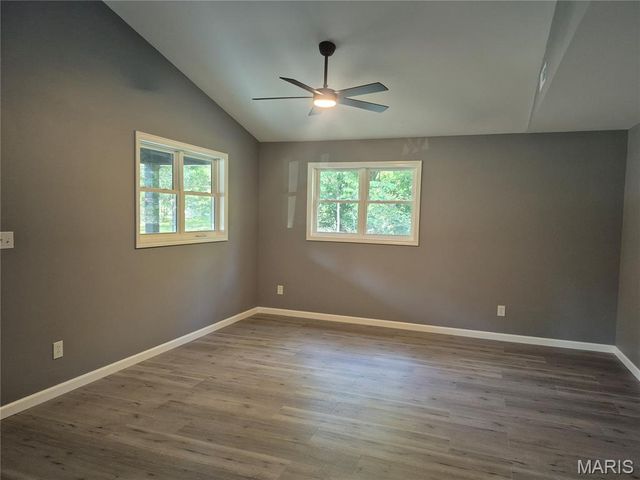 125 Anna Avenue, Godfrey, IL 62035