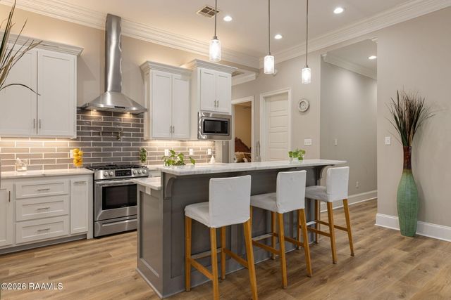 204 Redfern Street, Lafayette, LA 70508