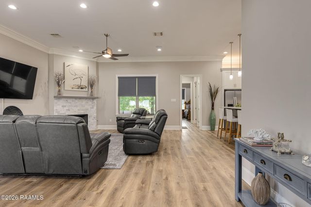 204 Redfern Street, Lafayette, LA 70508