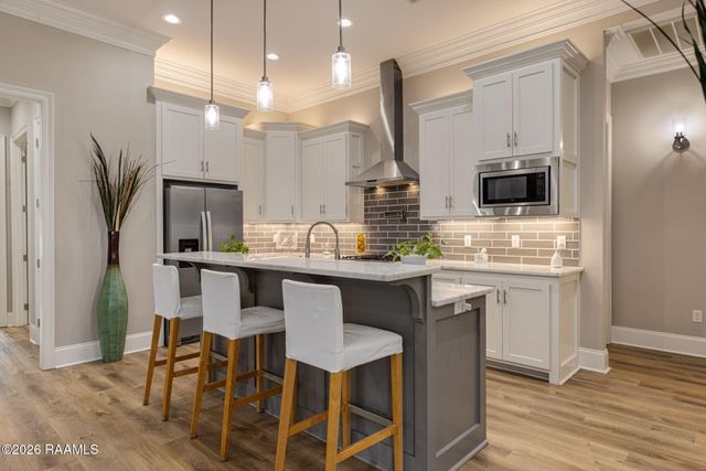 204 Redfern Street, Lafayette, LA 70508