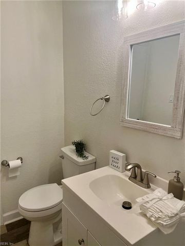 4015 Garwood AVE, Portsmouth, VA 23701