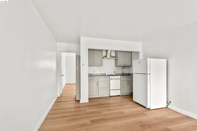 1213 San Pablo Ave, Berkeley, CA 94706