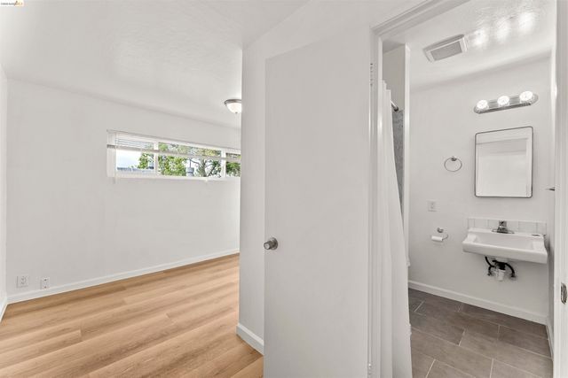 1213 San Pablo Ave, Berkeley, CA 94706