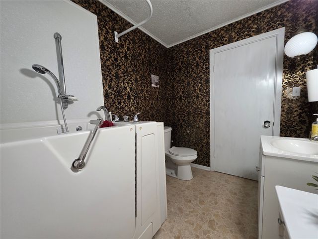 408 E San Saba Street, Wortham, TX 76693