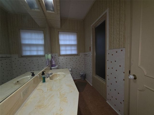 408 E San Saba Street, Wortham, TX 76693