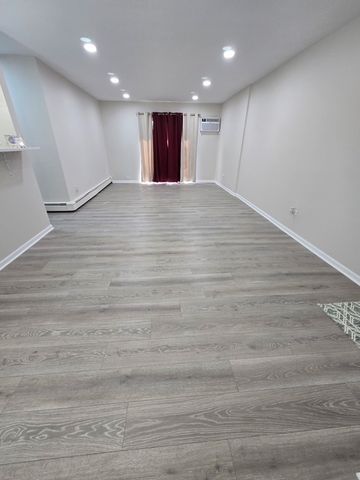 984 Crabapple Drive 102, Prospect Heights, IL 60070