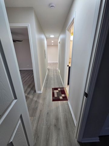 984 Crabapple Drive 102, Prospect Heights, IL 60070