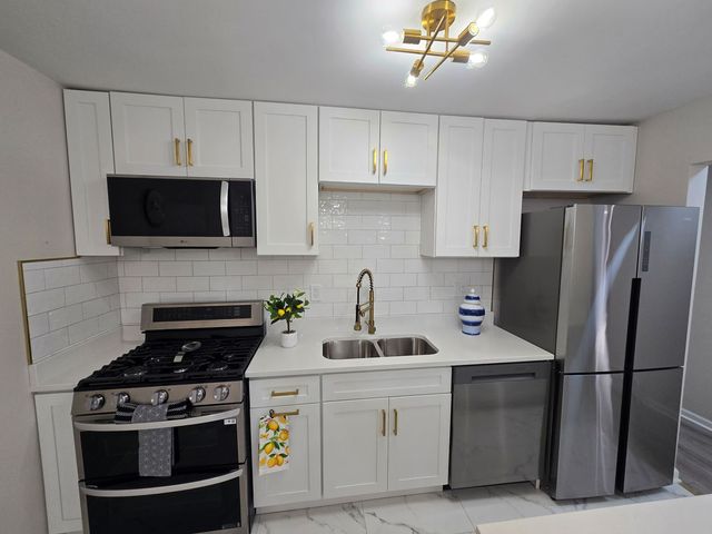 984 Crabapple Drive 102, Prospect Heights, IL 60070