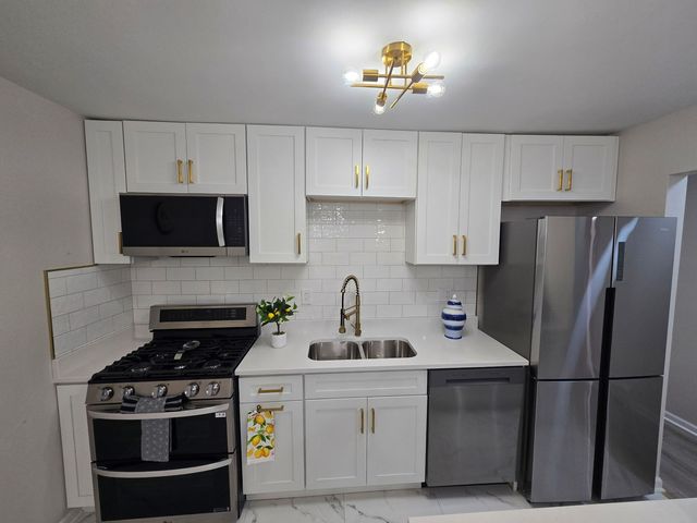 984 Crabapple Drive 102, Prospect Heights, IL 60070