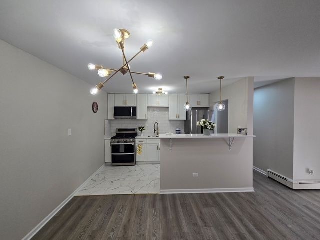 984 Crabapple Drive 102, Prospect Heights, IL 60070