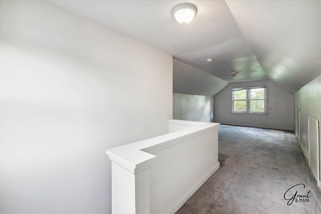 19401 Grandview Street, Detroit, MI 48219