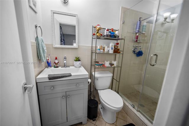 13550 SW 99th Place, Miami, FL 33176