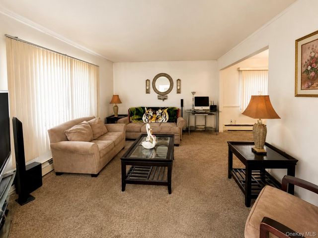 171 Allen Street, Hempstead, NY 11550
