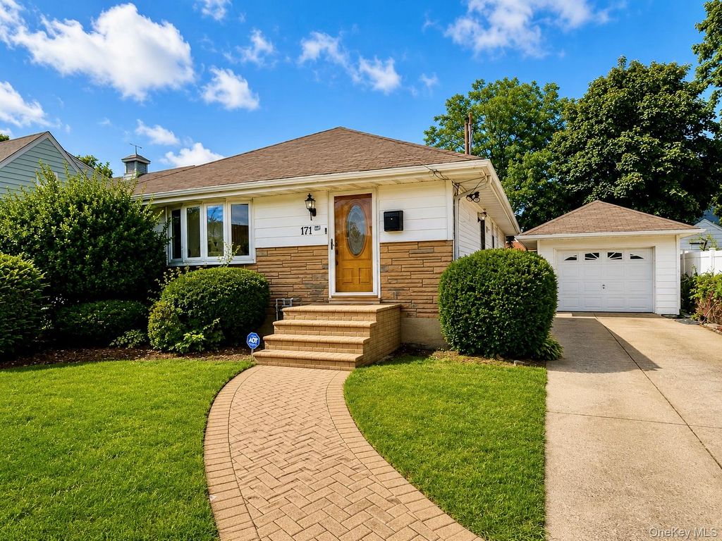171 Allen Street, Hempstead, NY 11550