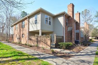 425 Summerwalk, Chapel Hill, NC 27517
