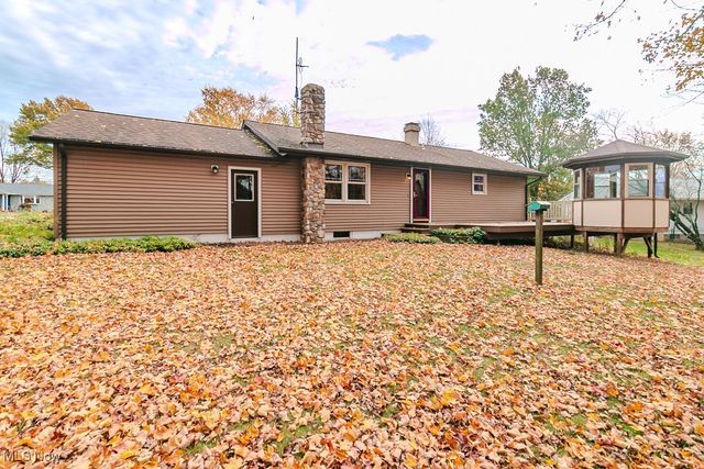 14674 Elmar Boulevard, Burton, OH 44021