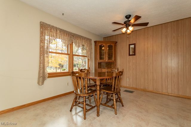 14674 Elmar Boulevard, Burton, OH 44021