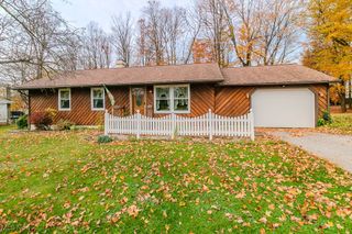 14674 Elmar Boulevard, Burton, OH 44021