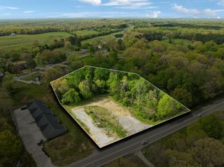 4142 Highway 70, E, White Bluff, TN 37187