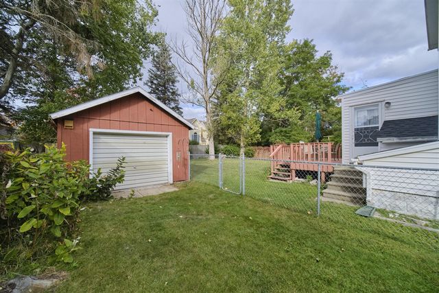 304 1st Avenue, Manistee, MI 49660