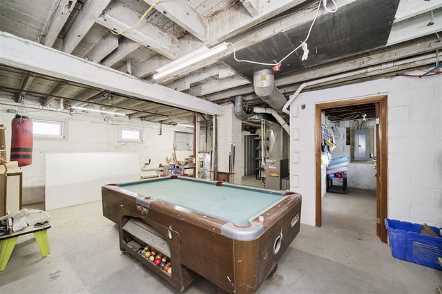 304 1st Avenue, Manistee, MI 49660